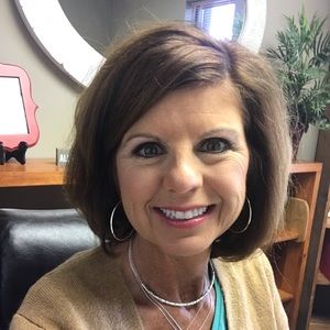 Meet your Posher, Rrenee